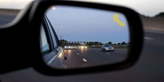 Khái niệm về hệ thống cảnh báo điểm mù trên ô tô